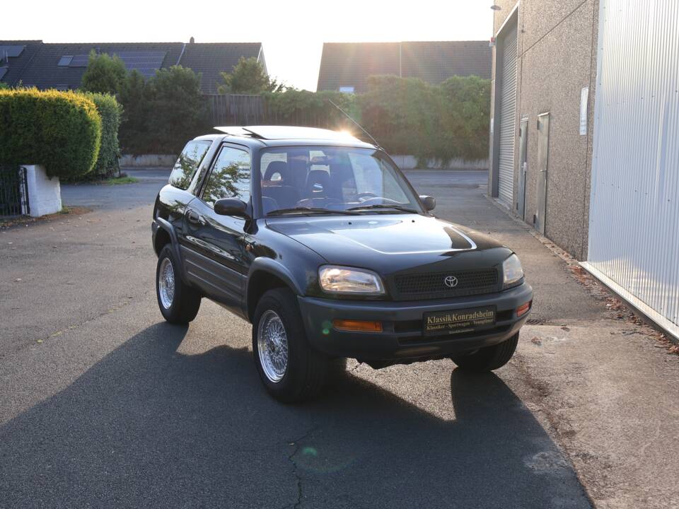 Image 41/55 de Toyota RAV4 (1995)