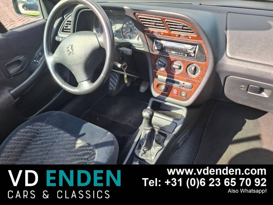 Bild 19/58 von Peugeot 306 2.0i (1998)