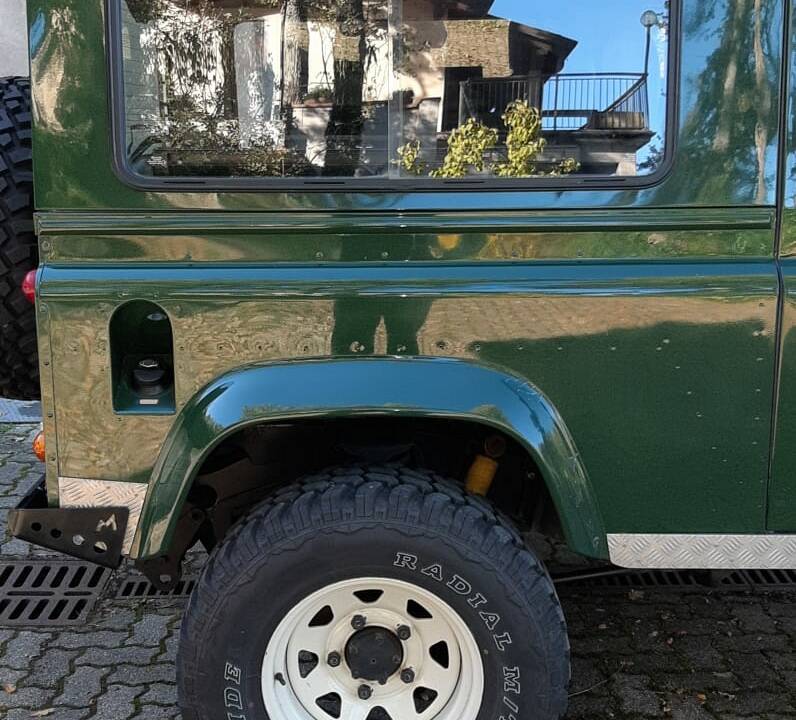 Image 19/34 of Land Rover Defender 90 Td5 (2000)