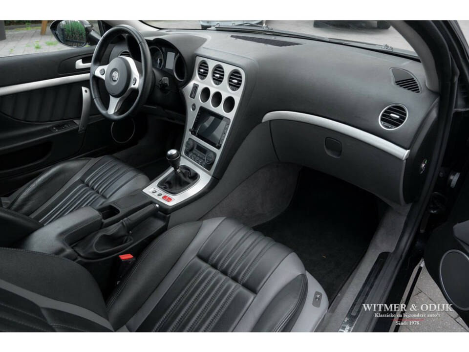 Imagen 23/28 de Alfa Romeo Brera 3.2 JTS Q4 (2007)