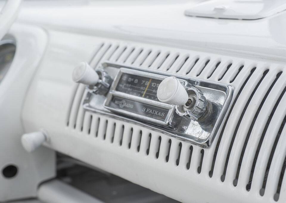 Bild 6/8 von Volkswagen T1 Samba 1.5 (1968)