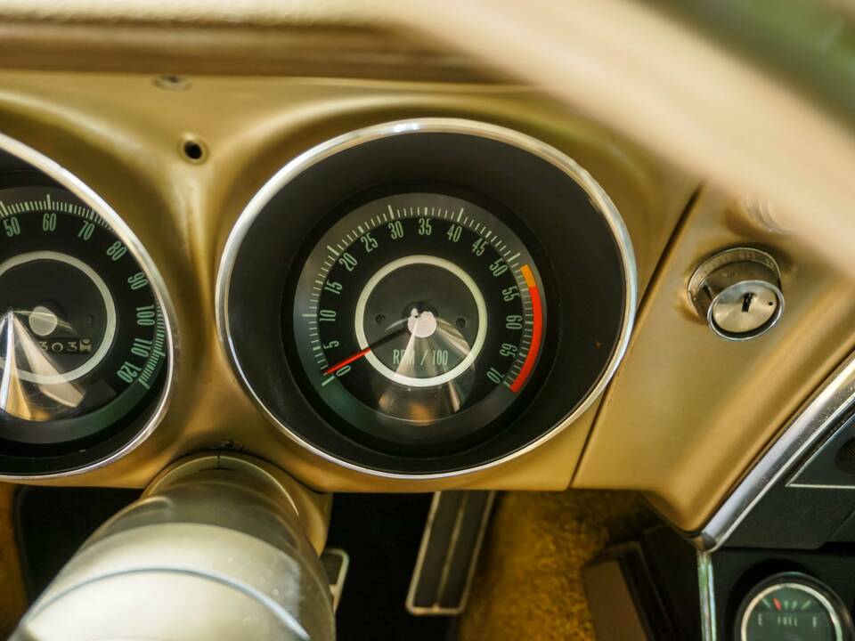 Bild 120/181 von Chevrolet Camaro SS (1967)