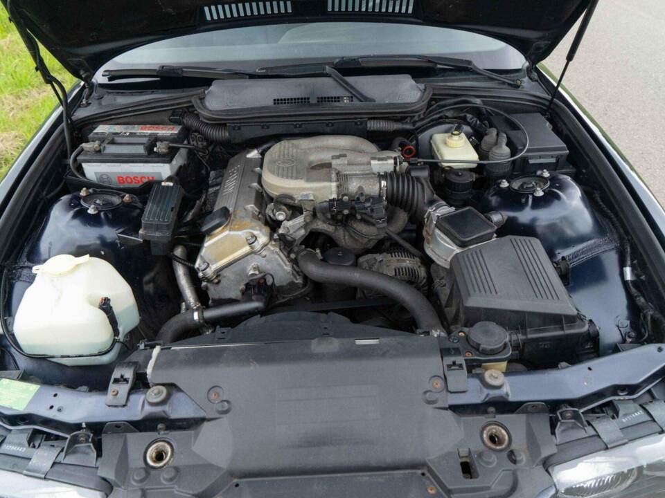 Bild 10/40 von BMW 316i (1998)
