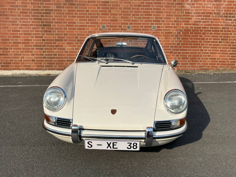 Image 3/23 of Porsche 911 2.0 (1964)