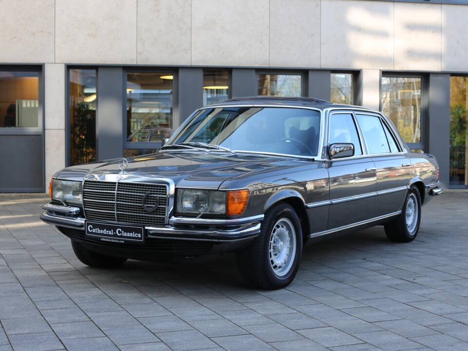 Afbeelding 38/46 van Mercedes-Benz 450 SEL 6,9 (1977)