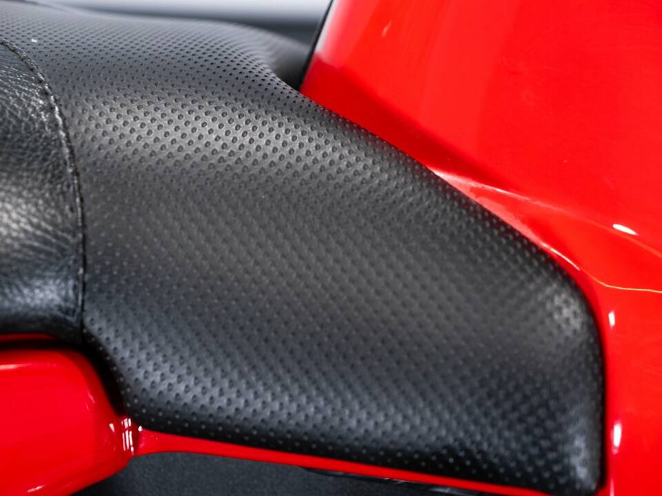 Immagine 49/50 di Ducati DUMMY (2003)