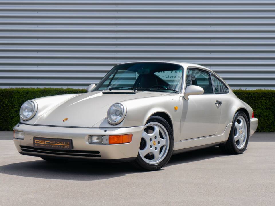 Bild 1/31 von Porsche 911 Carrera 4 (1990)