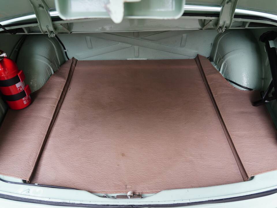 Bild 86/99 von Borgward Isabella (1959)