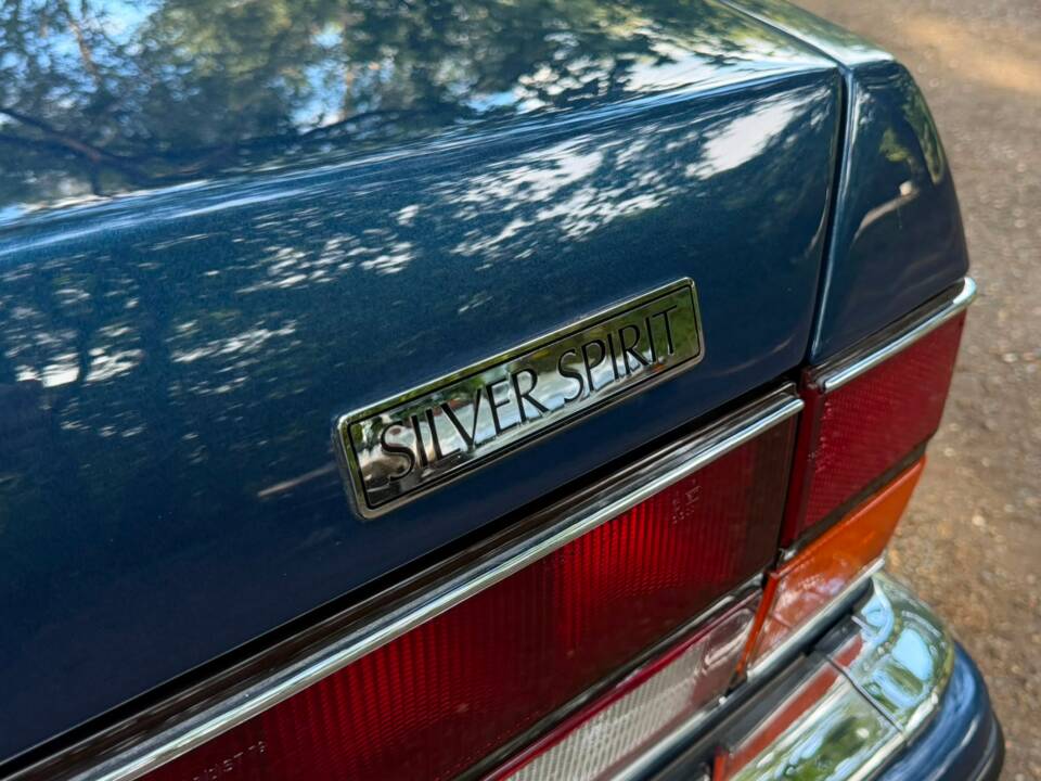Image 24/46 of Rolls-Royce Silver Spirit III (1996)