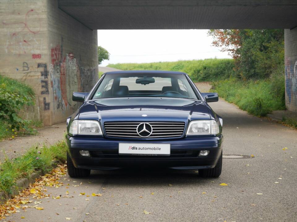 Image 19/35 de Mercedes-Benz SL 320 (1996)