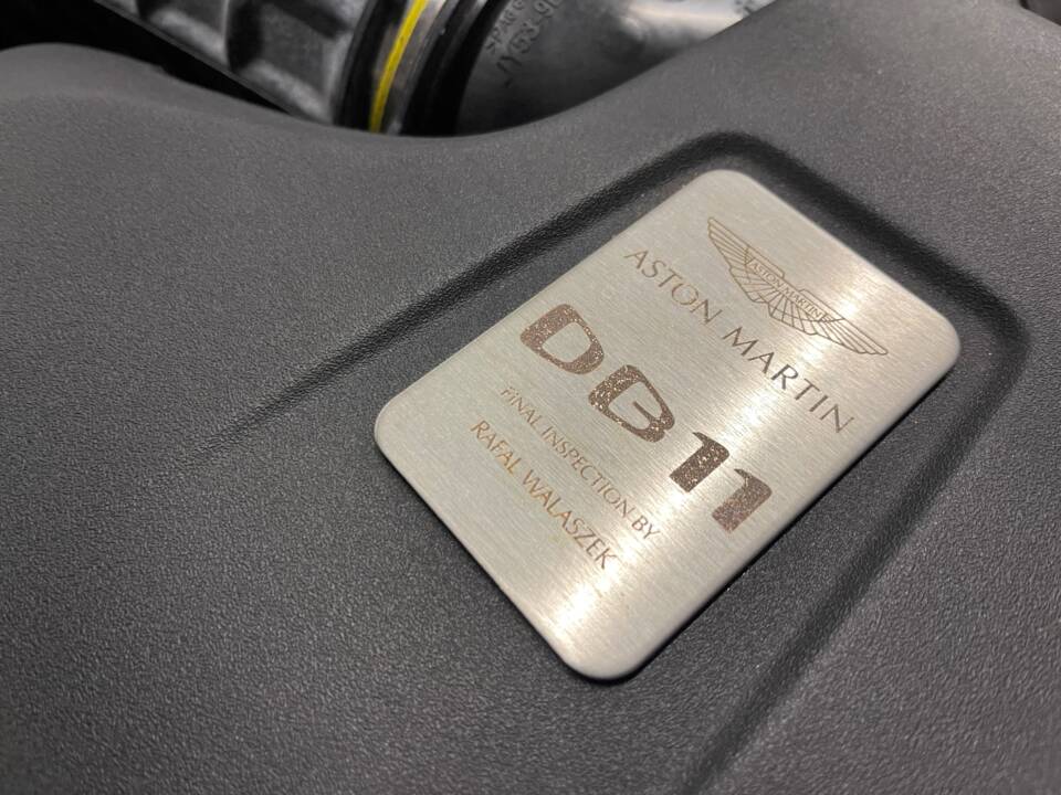 Afbeelding 16/18 van Aston Martin DB 11 Volante (2020)