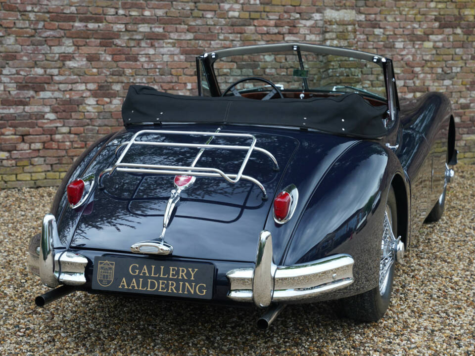 Bild 30/50 von Jaguar XK 140 SE DHC (1956)