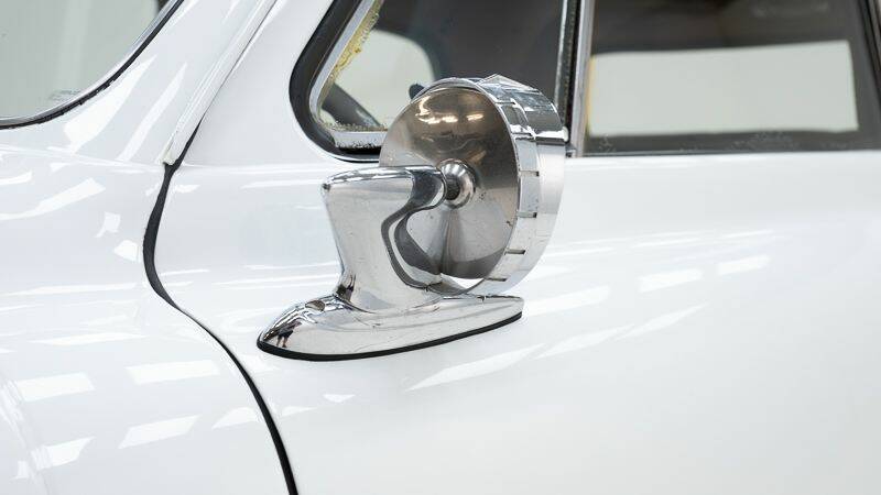 Immagine 14/15 di Studebaker Champion Starlight (1951)