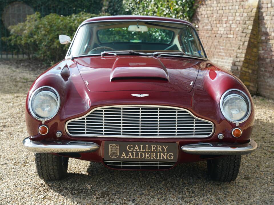 Bild 5/50 von Aston Martin DB 6 Vantage (1966)