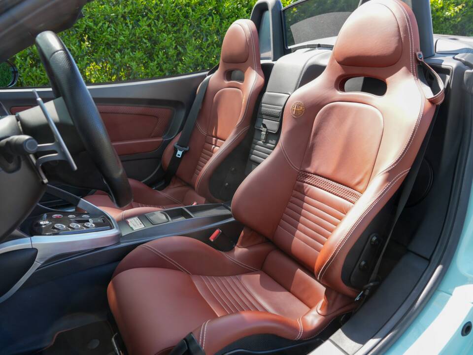 Image 3/40 of Alfa Romeo 8C Spider (2009)