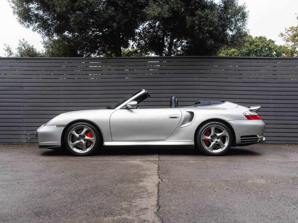 Bild 14/52 von Porsche 911 Turbo (2003)