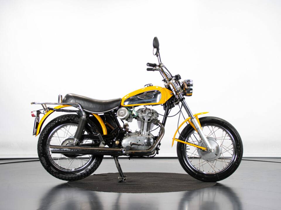 Bild 5/50 von Ducati 250 Scrambler (1971)