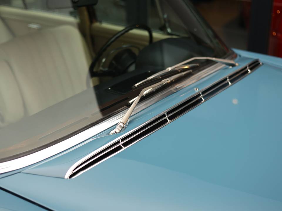 Afbeelding 36/76 van Mercedes-Benz 280 SE (1968)