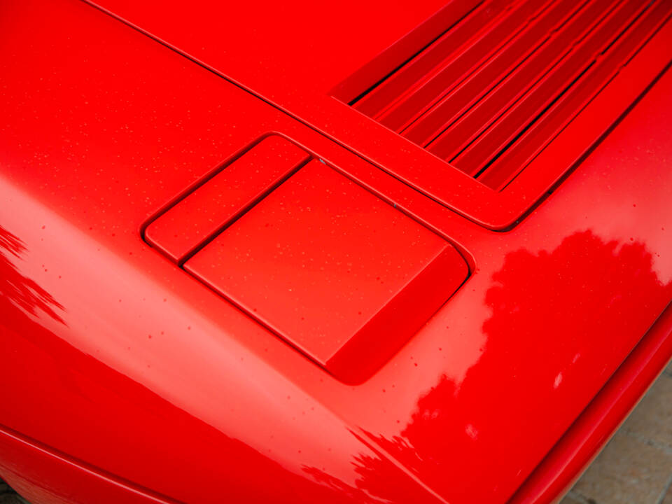 Image 17/95 of Ferrari 328 GTS (1988)