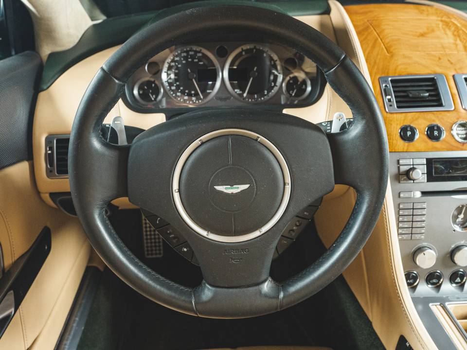 Afbeelding 19/34 van Aston Martin DB 9 (2007)