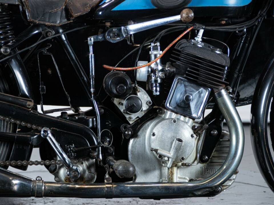 Image 34/50 of Triumph SD (1929)