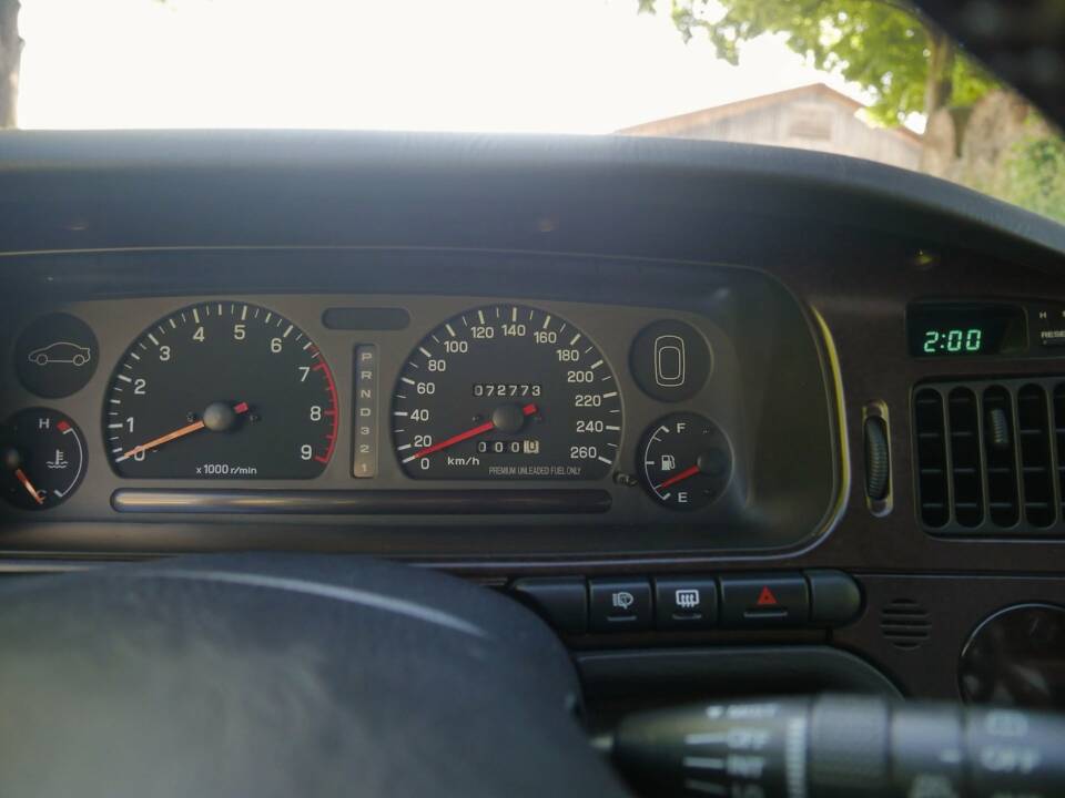 Image 22/50 de Subaru SVX 4WD (1900)