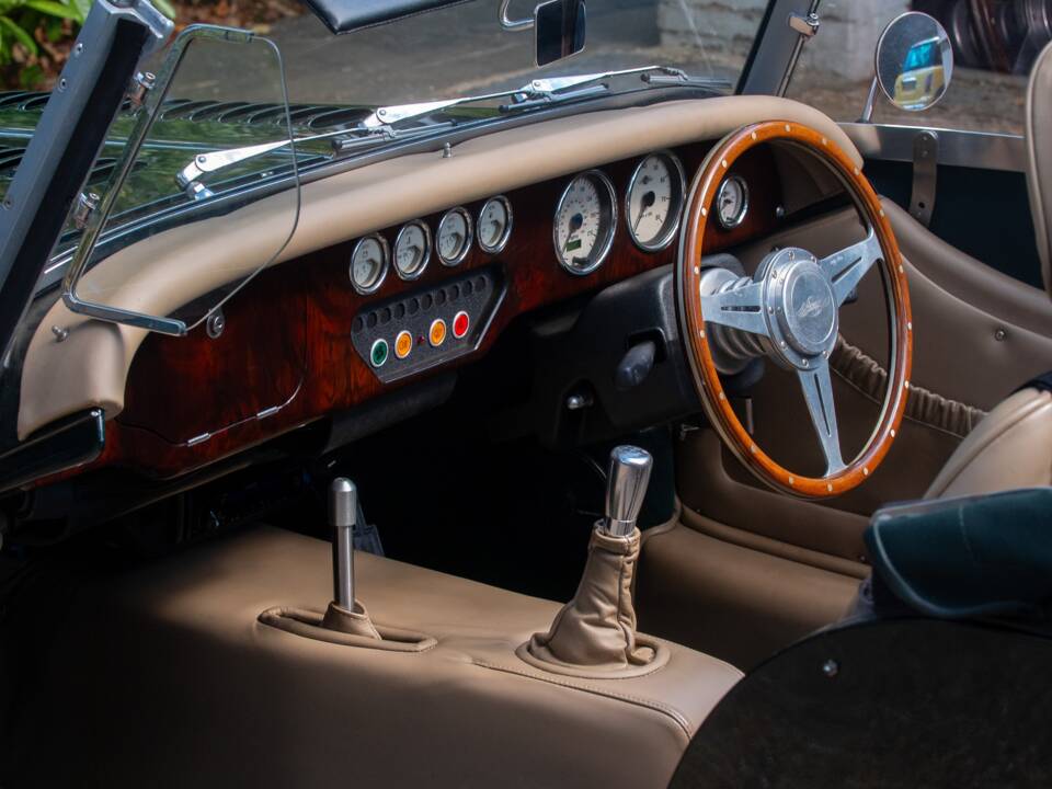 Image 4/50 of Morgan Plus 4 2-Seater (2006)