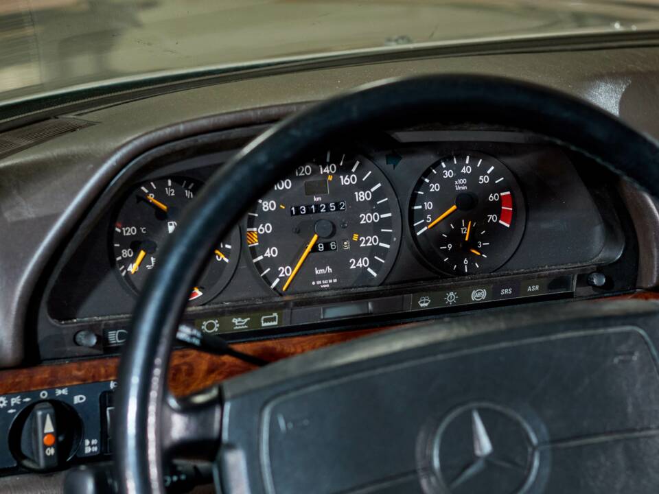 Bild 32/56 von Mercedes-Benz 500 SEC Bähr (1990)