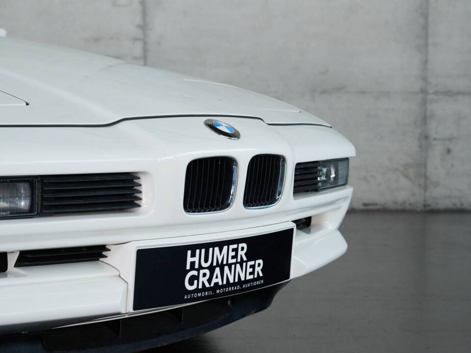 Immagine 23/50 di BMW 850i (1990)