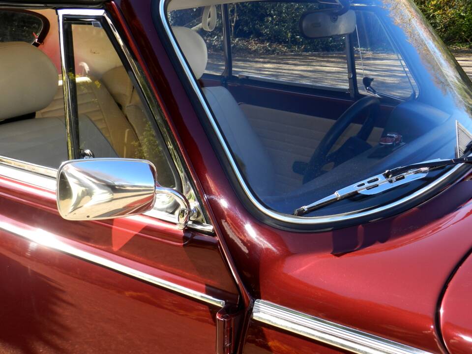 Image 47/54 de Volkswagen Beetle 1303 LS (1978)