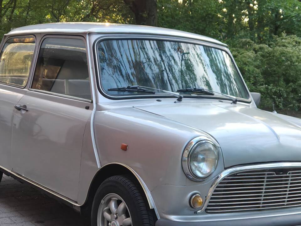 Afbeelding 1/40 van Mini 1000 (1987)