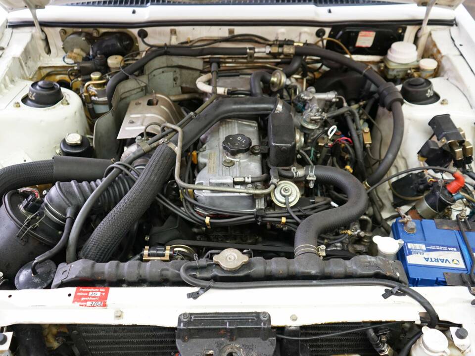 Image 39/55 of Mitsubishi Starion (1989)