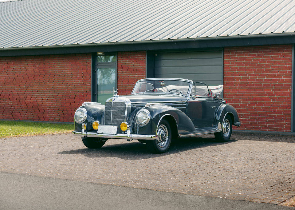 Bild 2/25 von Mercedes-Benz 300 Sc Cabriolet A (1956)