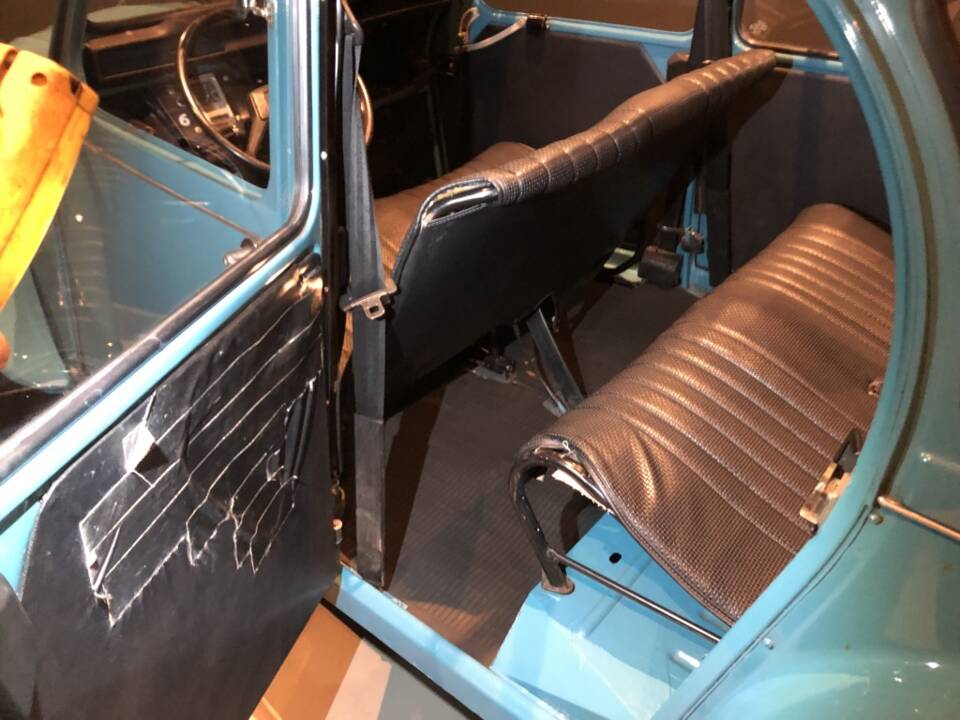 Immagine 13/20 di Citroën 2 CV 6 (1983)