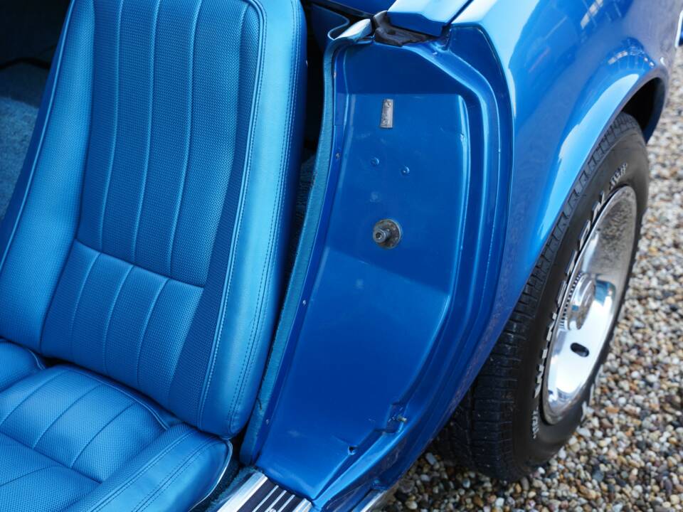 Image 45/50 of Chevrolet Corvette Stingray (1968)