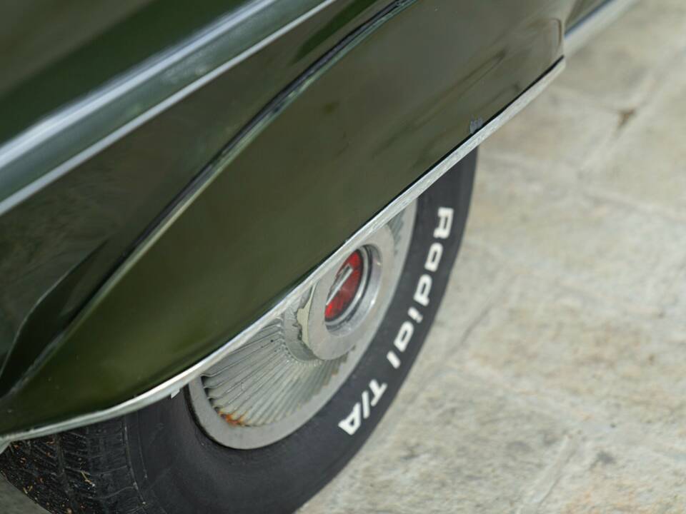 Bild 9/50 von Ford Gran Torino (1976)