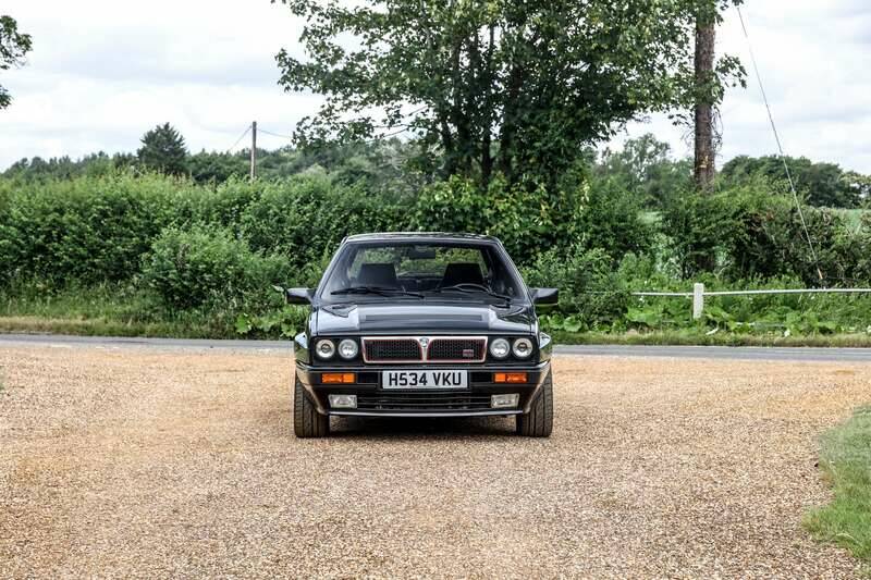 Image 6/35 of Lancia Delta HF Integrale (1991)