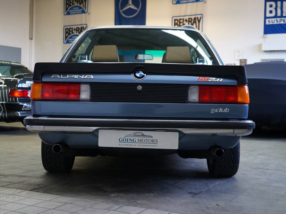 Image 13/56 of BMW 323i (1980)