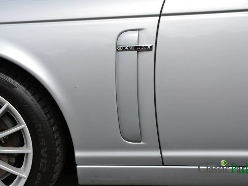 Afbeelding 41/46 van Jaguar XJ 8 3.5 (2007)