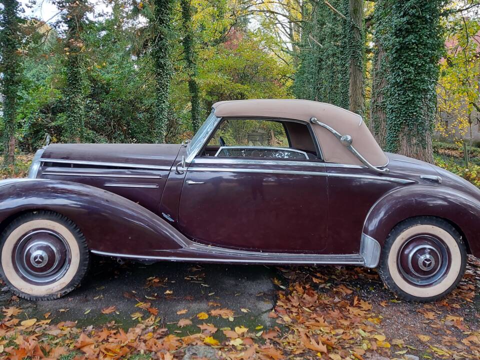 Bild 1/46 von Mercedes-Benz 220 Cabriolet A (1953)