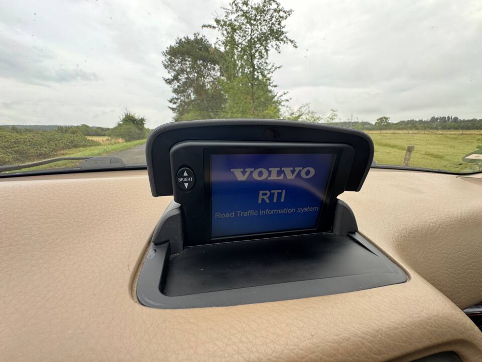 Image 17/20 of Volvo V 70 XC 2.5T (1998)
