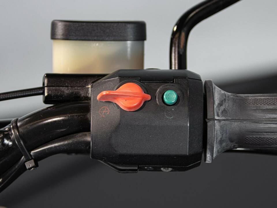 Imagen 50/50 de BMW DUMMY (1986)