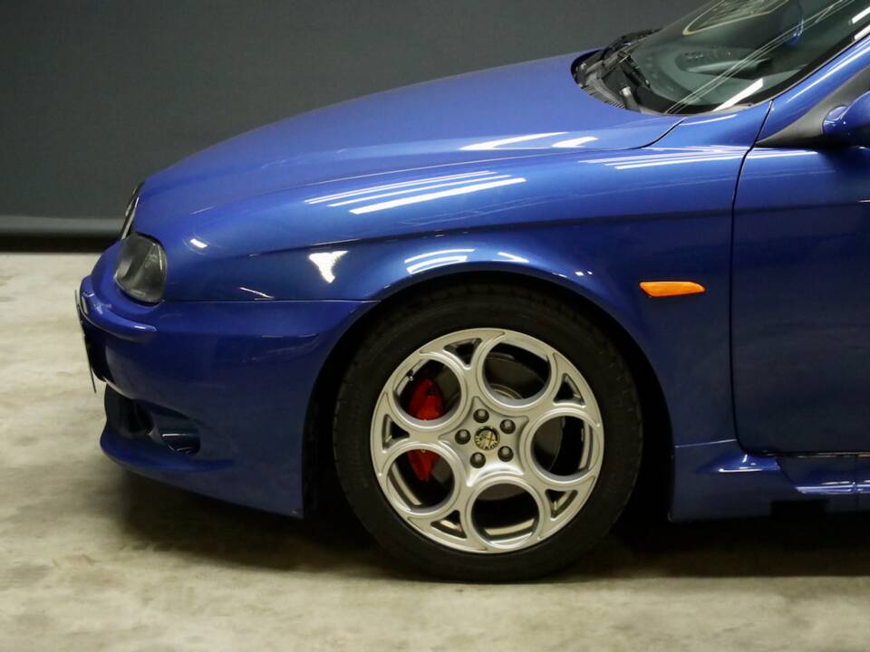 Image 17/50 of Alfa Romeo 156 3.2 V6 GTA (2003)