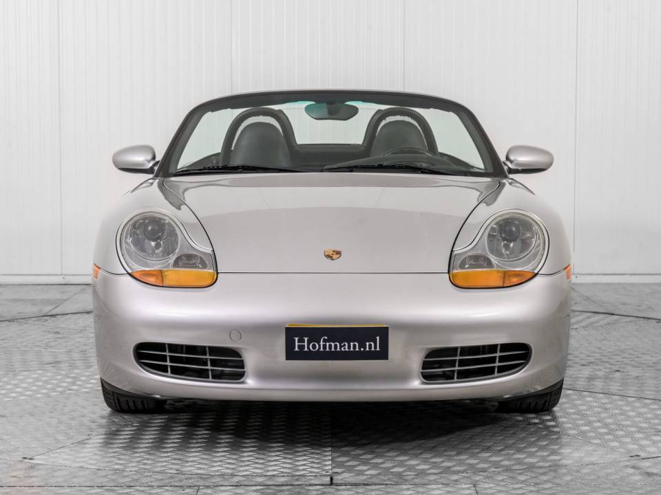 Image 16/50 of Porsche Boxster (1999)