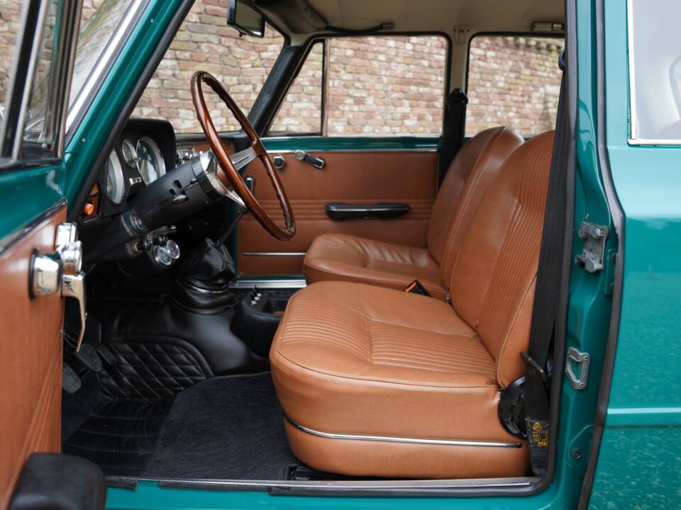 Bild 24/50 von Alfa Romeo Giulia 1300 TI (1972)