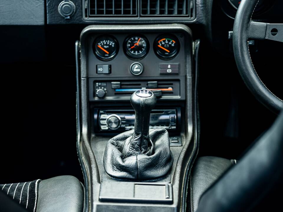 Image 35/50 de Porsche 924 S (1986)