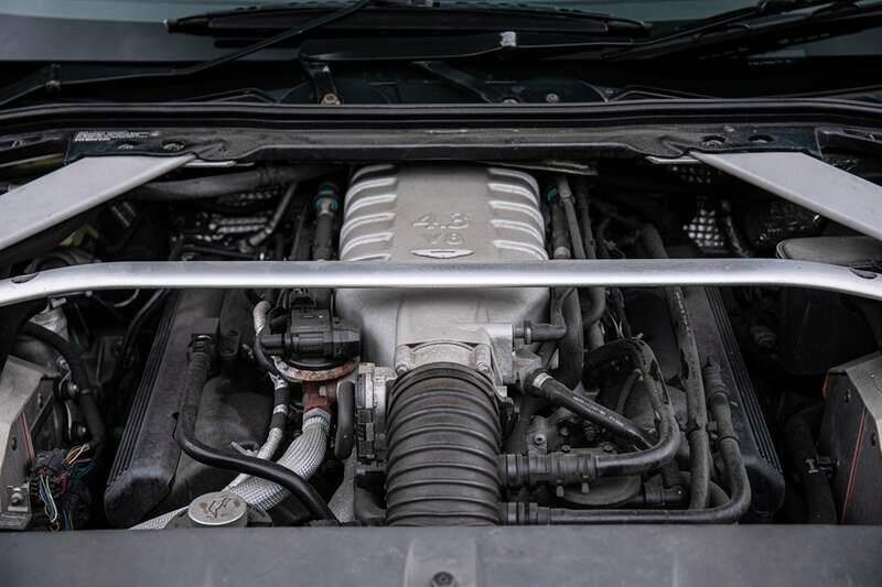 Image 3/50 of Aston Martin V8 Vantage (2006)