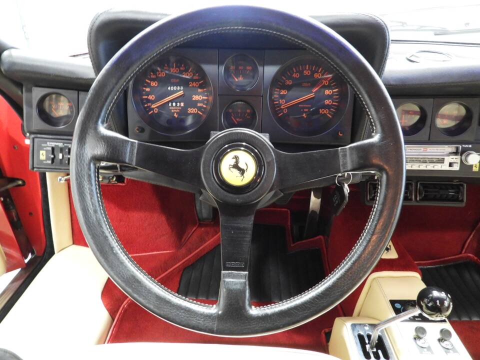 Imagen 6/15 de Ferrari 512 BBi (1984)