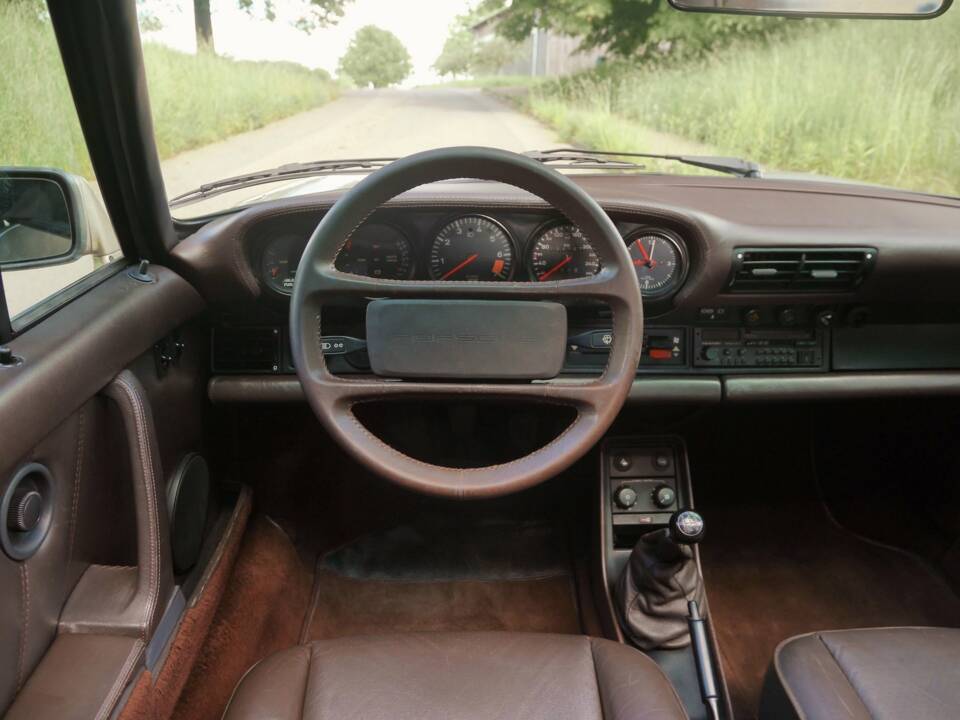 Imagen 13/30 de Porsche 911 Carrera 3.2 (WTL) (1988)