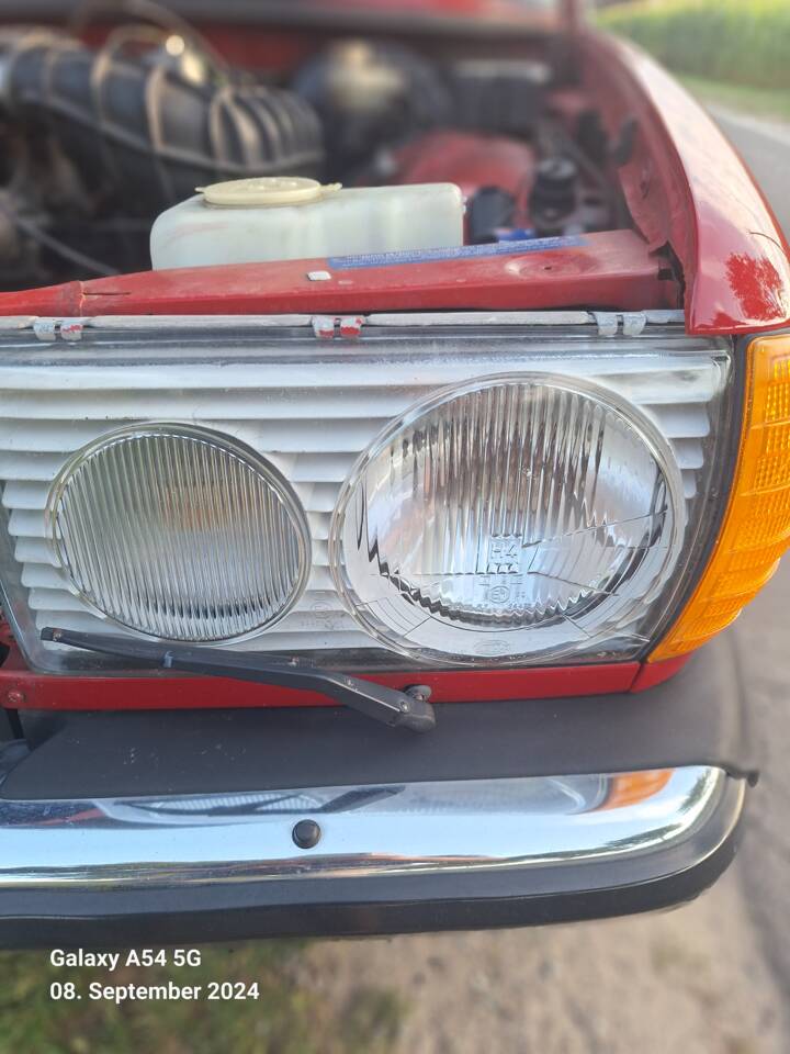 Bild 7/20 von Mercedes-Benz 200 (1982)